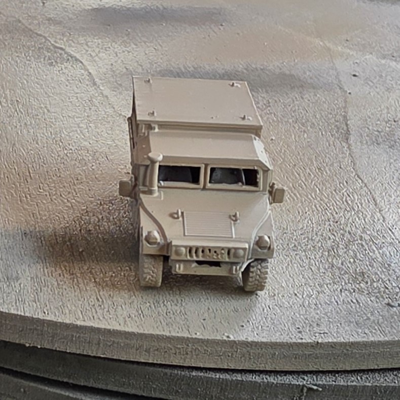 One HO 1/87 scale Humvee 2-CT SECM, desert tan