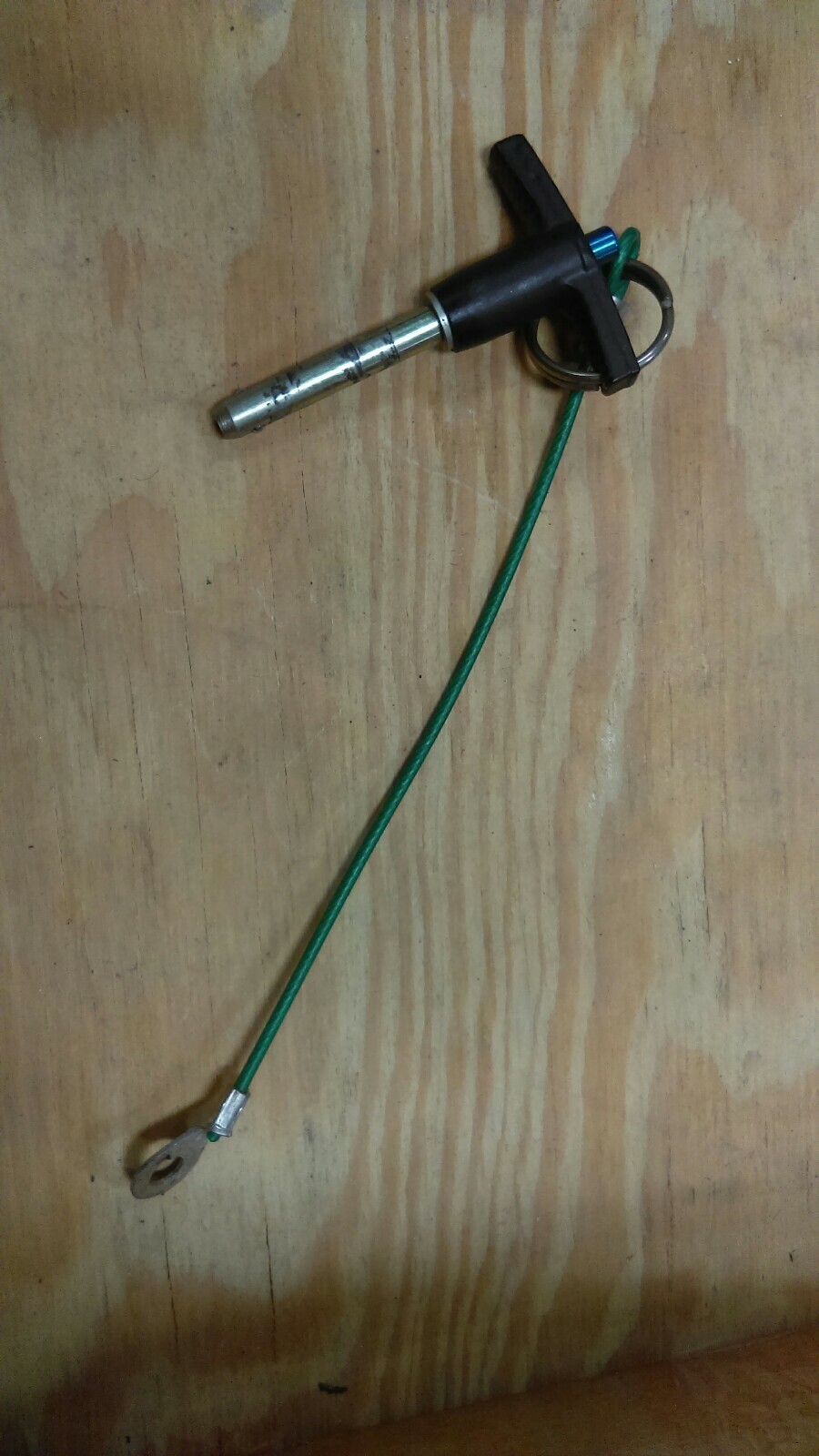 T-Handle Selector Pin with Push Button 1/4" Locking Space, 1.250" Dia, & lanyard
