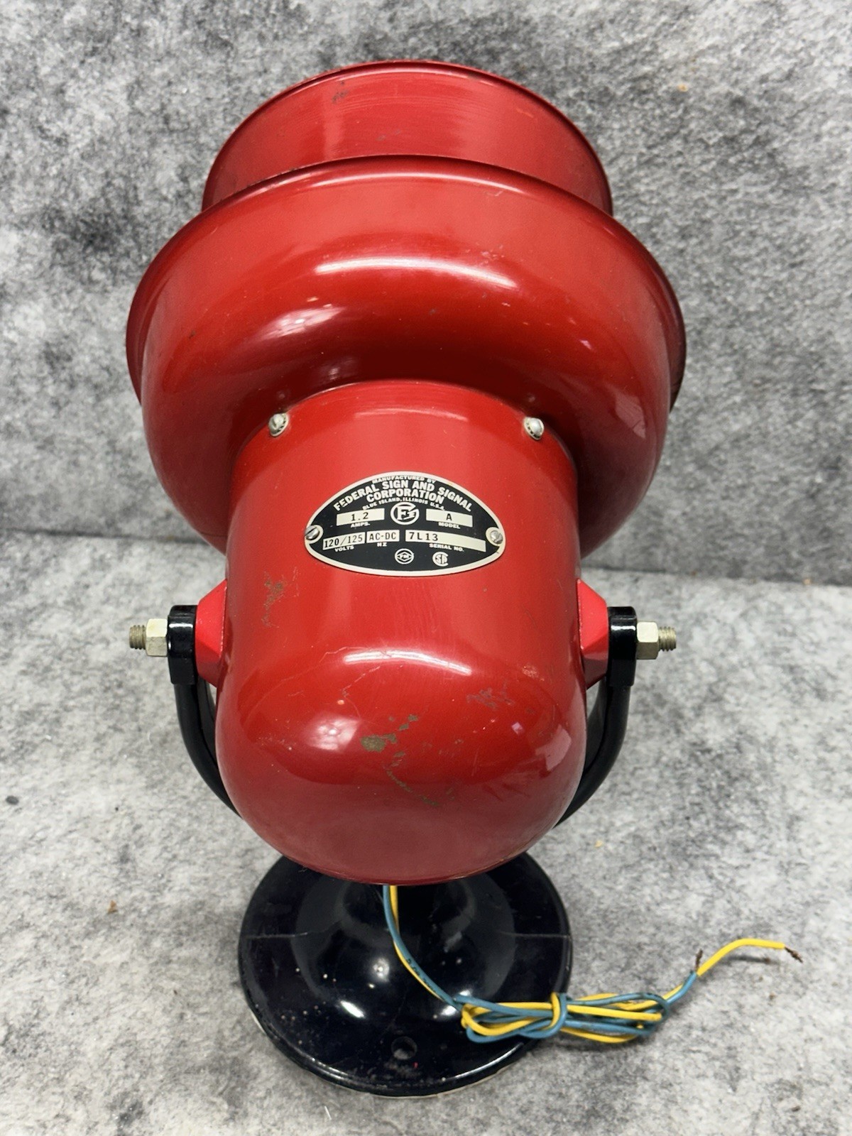 FEDERAL SIGNAL MODEL A SIREN