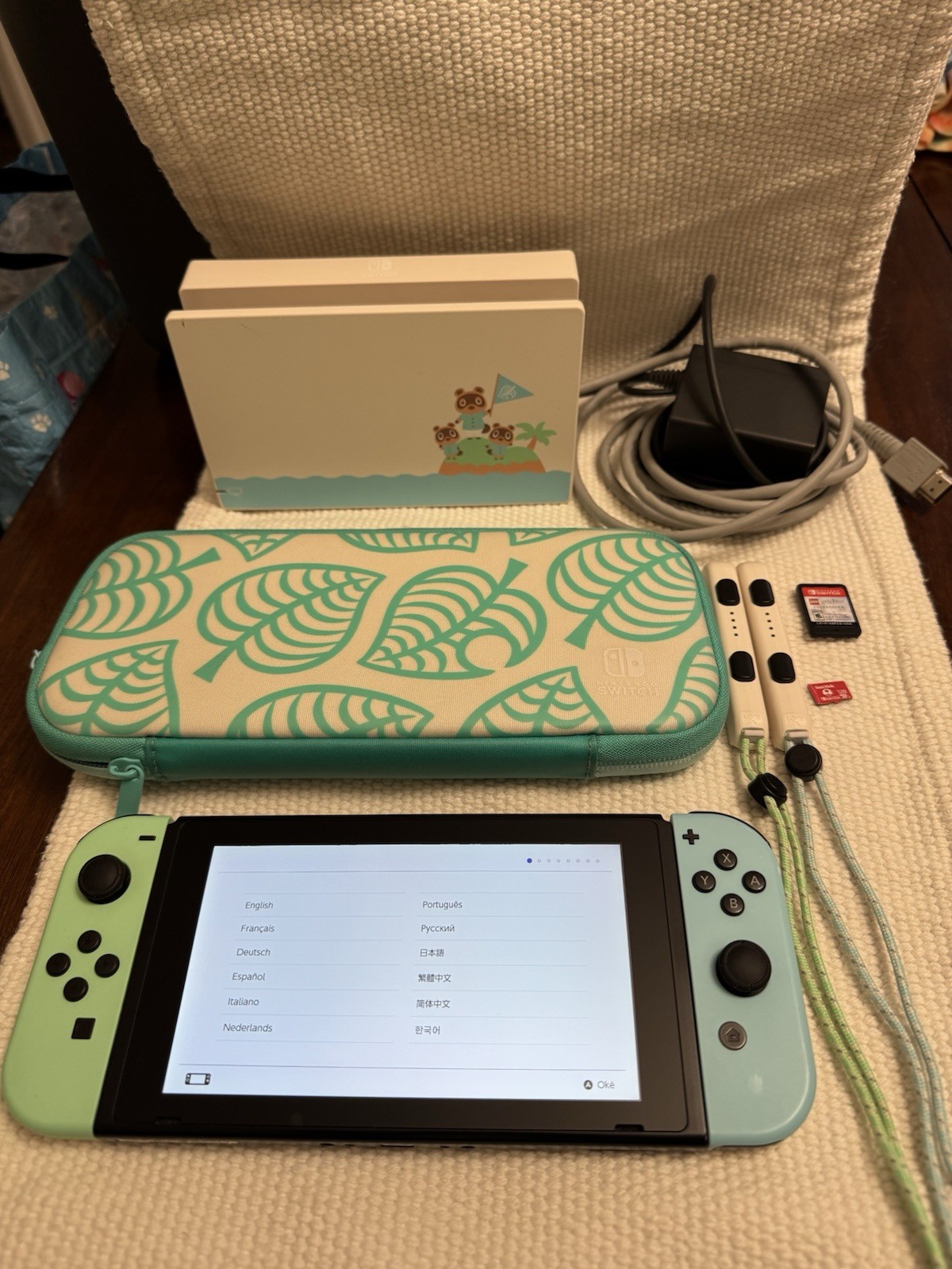 Nintendo Switch Animal Crossing New Horizons Special Edition 32GB Console Bundle