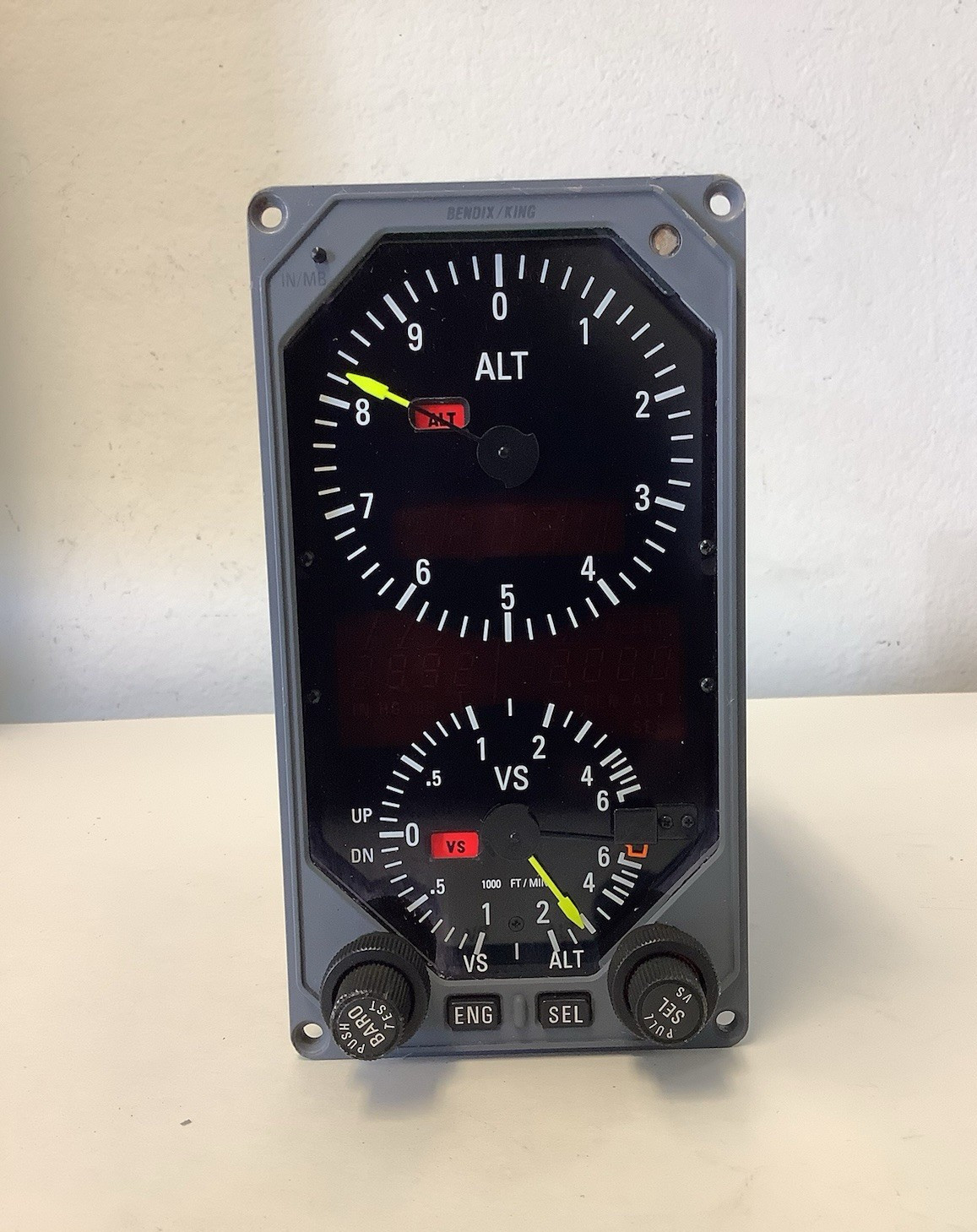 Bendix King KAV-485 Altitude Vertical Speed Indicator 066-3077-38 Honeywell #2