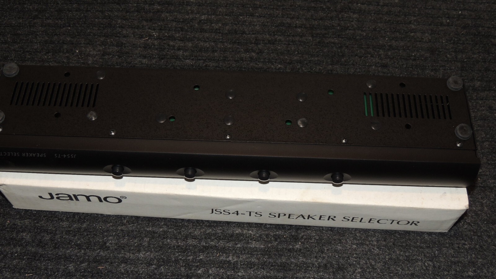 Jamo JSS4-TS Speaker Selector