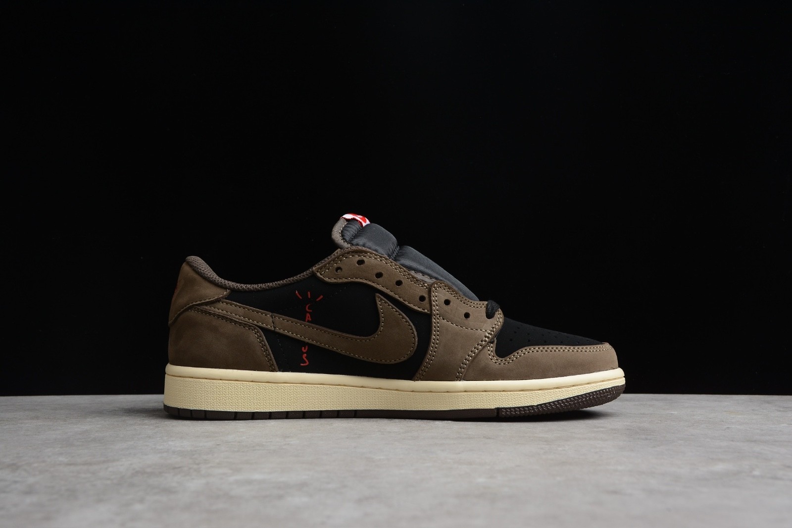Custom retro sneaker - Mocha - Size 12 US