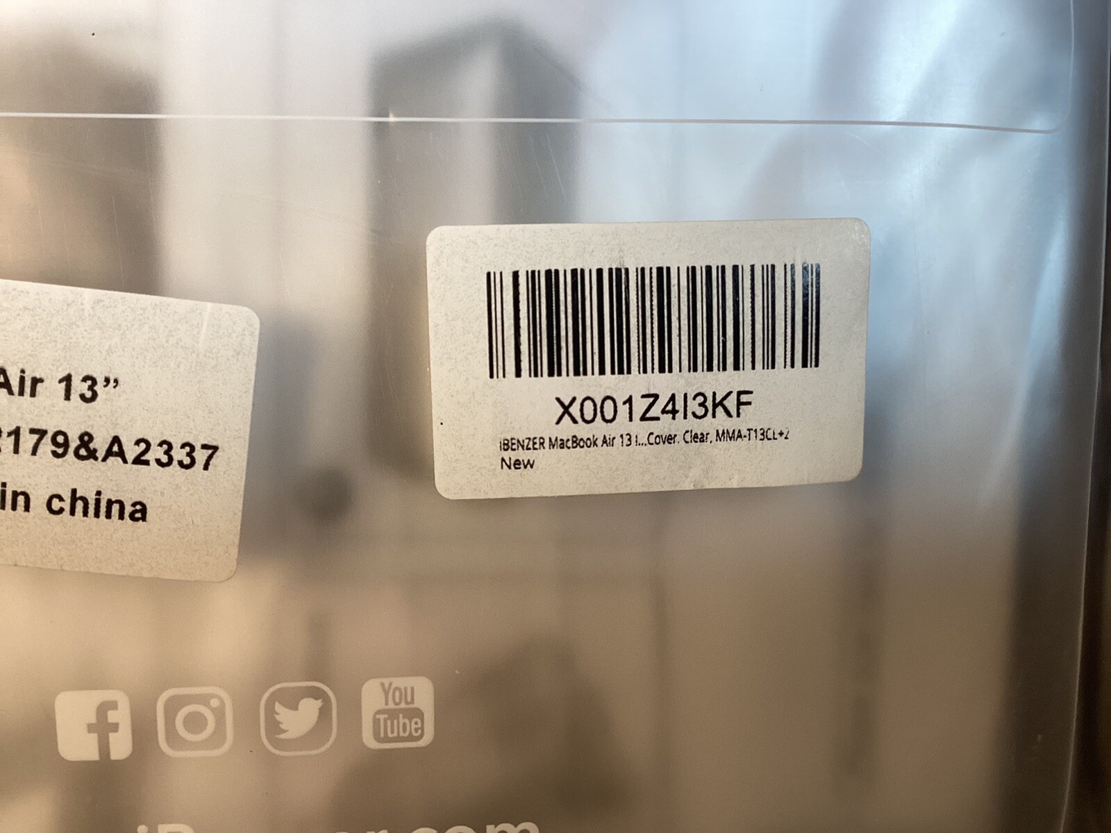 Benzer clear case cover for Macbook Air 13" with installation guide