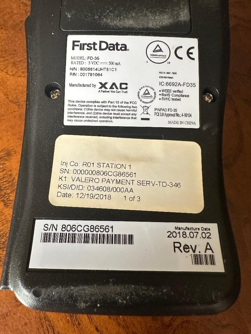 First Data FD130 Duo Credit Card Terminal Reader W/ First Data FD-35 Pin Pad