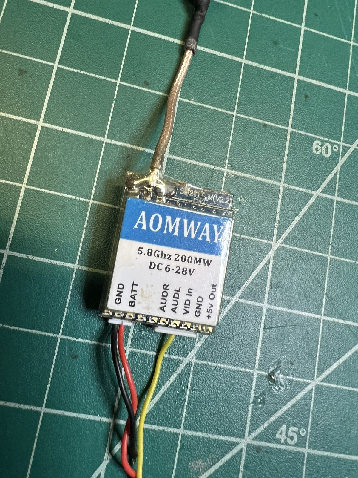 Aomway 5.8Ghz 200mw VTX FPV Drone/Quadcopter Video Transmitter DC 6-28V Input