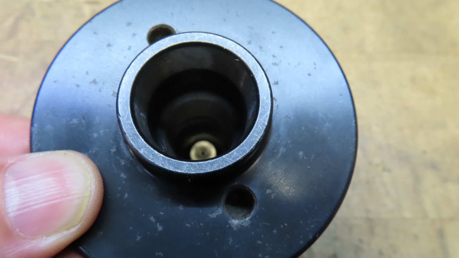 L.H. thread Cutter Grinder Surface grinding wheel arbor 1-1/4 ctr W/removal tool