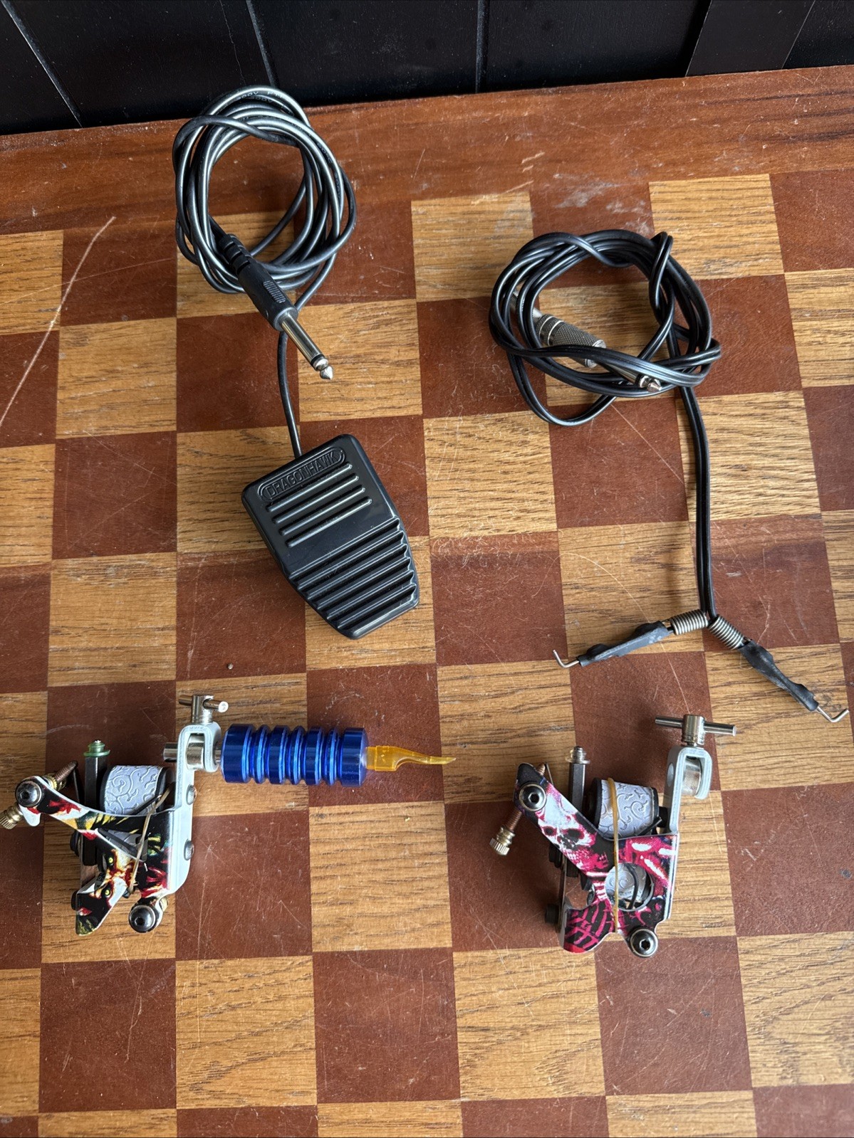 Dragon Hawk Tattoo Machine Equipment Lot 1 Pedal 2 Tattoo Machine Used