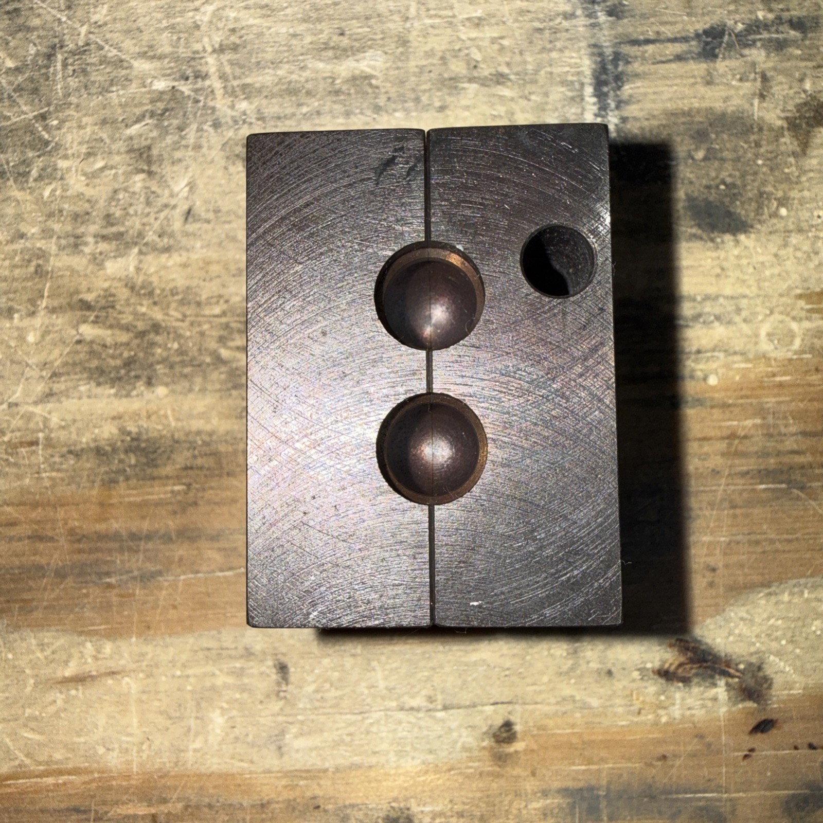 New Magma Engineering Master Caster Bullet Mold 10-180-RN-FB. No Hardware.