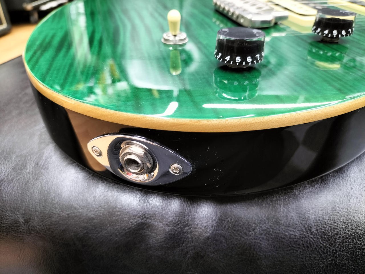 PAUL REED SMITH SE CC 24 FLAT TOP SE CC 24 FLAT TOP