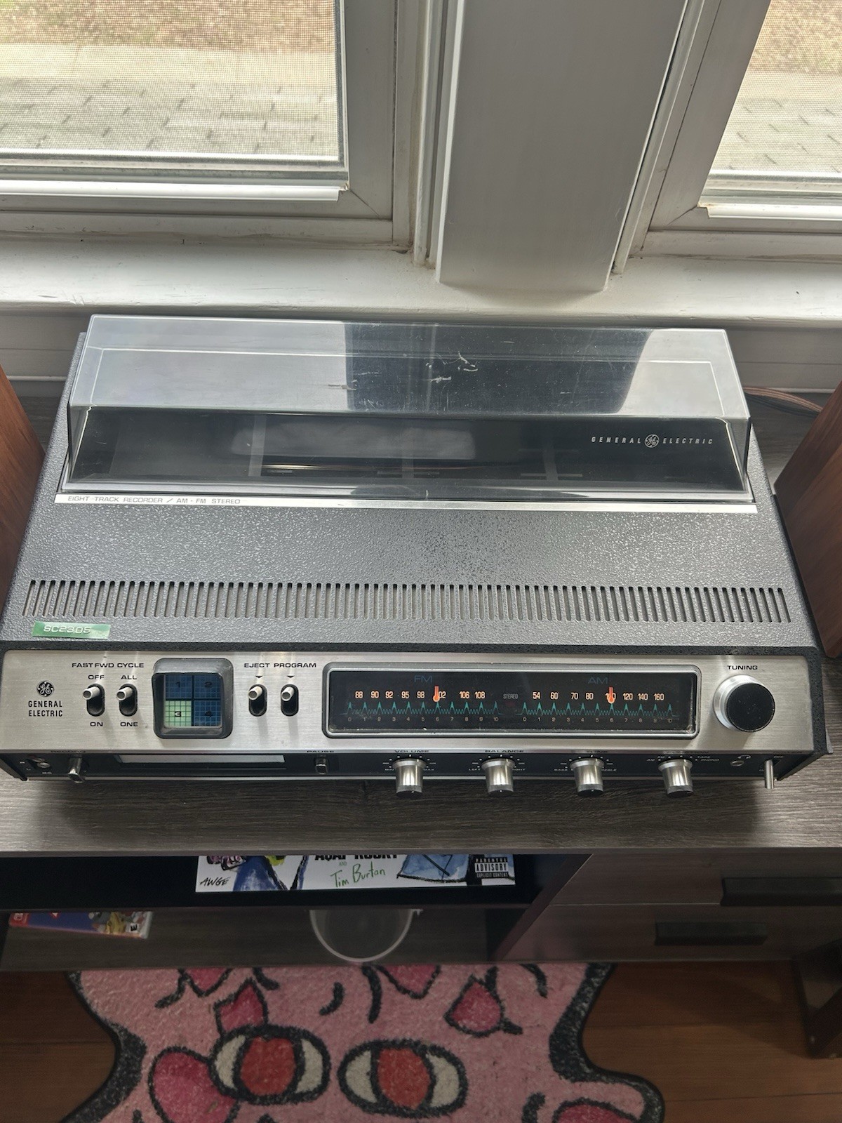 General Electric SC2305B Stereo Receiver with Speakers Vintage