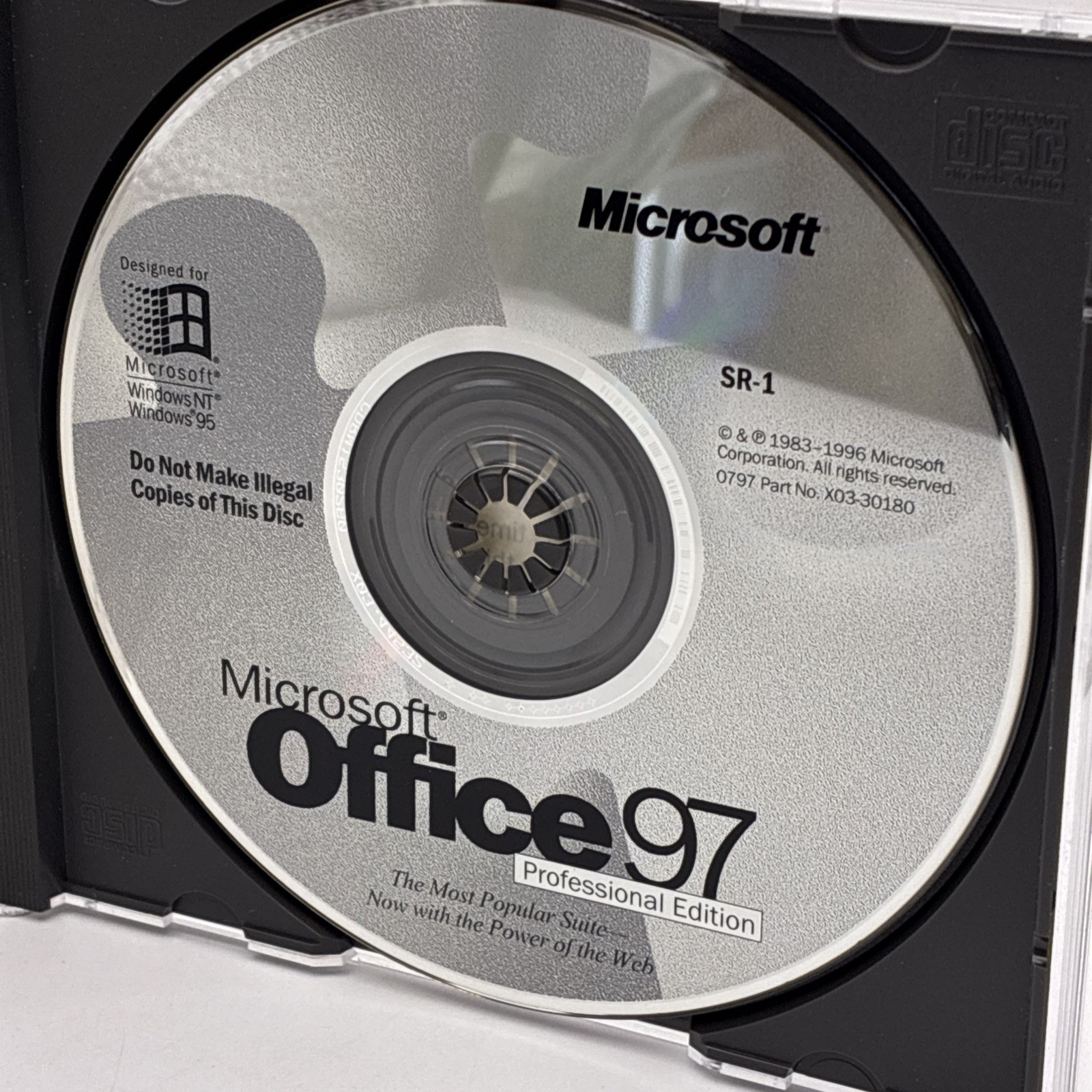 MICROSOFT OFFICE 97 Professional Edition (CD, 1997) with CD Key Code