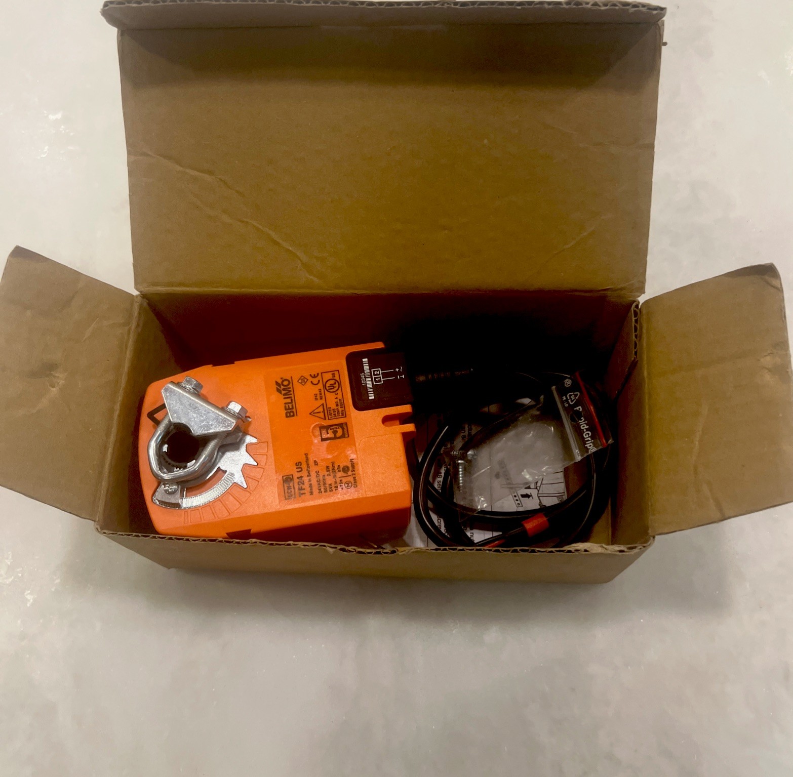 BELIMO TF24 Damper Actuator us - Includes Installation Instructions (reversible)