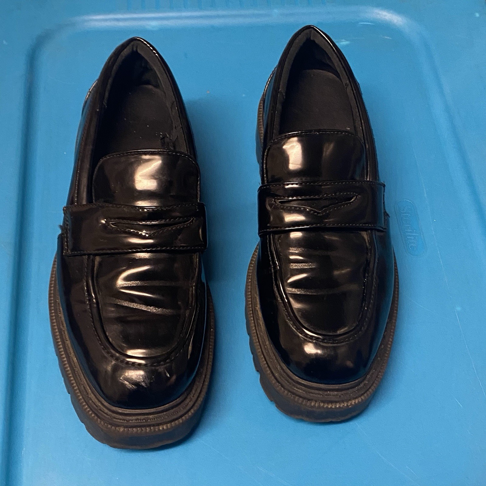Aldo Womens Black Patent Leather Penny Loafers Shoes Size 35 US 4.5 To 5 Chunky