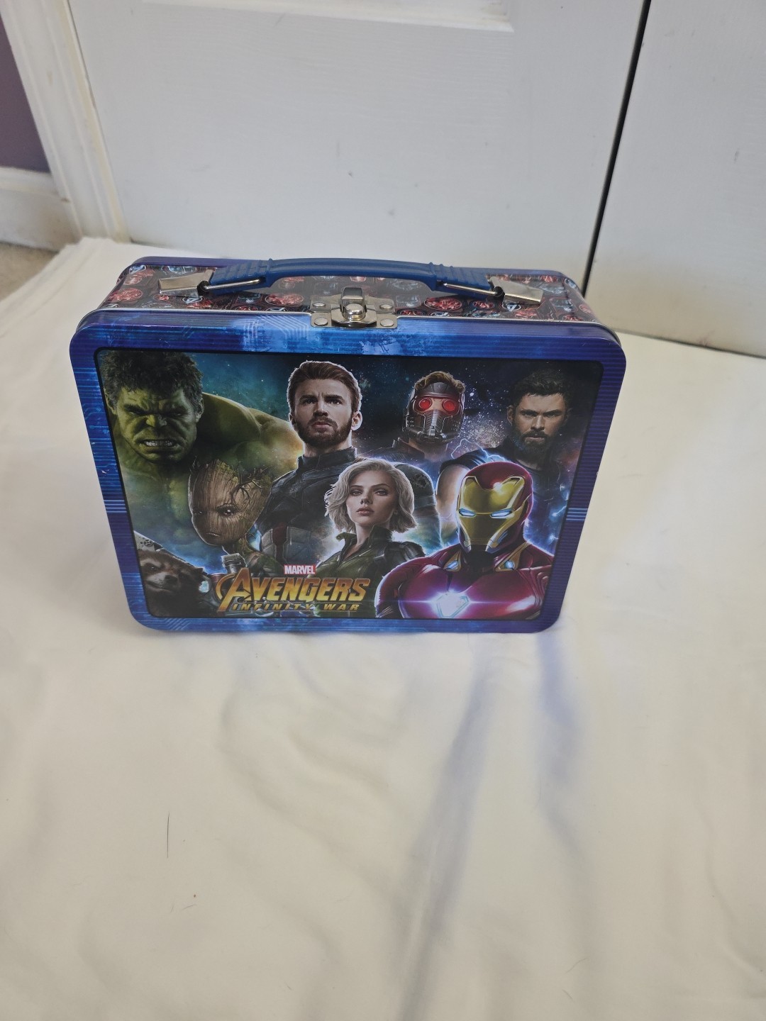 Marvel Avengers Infinity War Tin Lunch Box