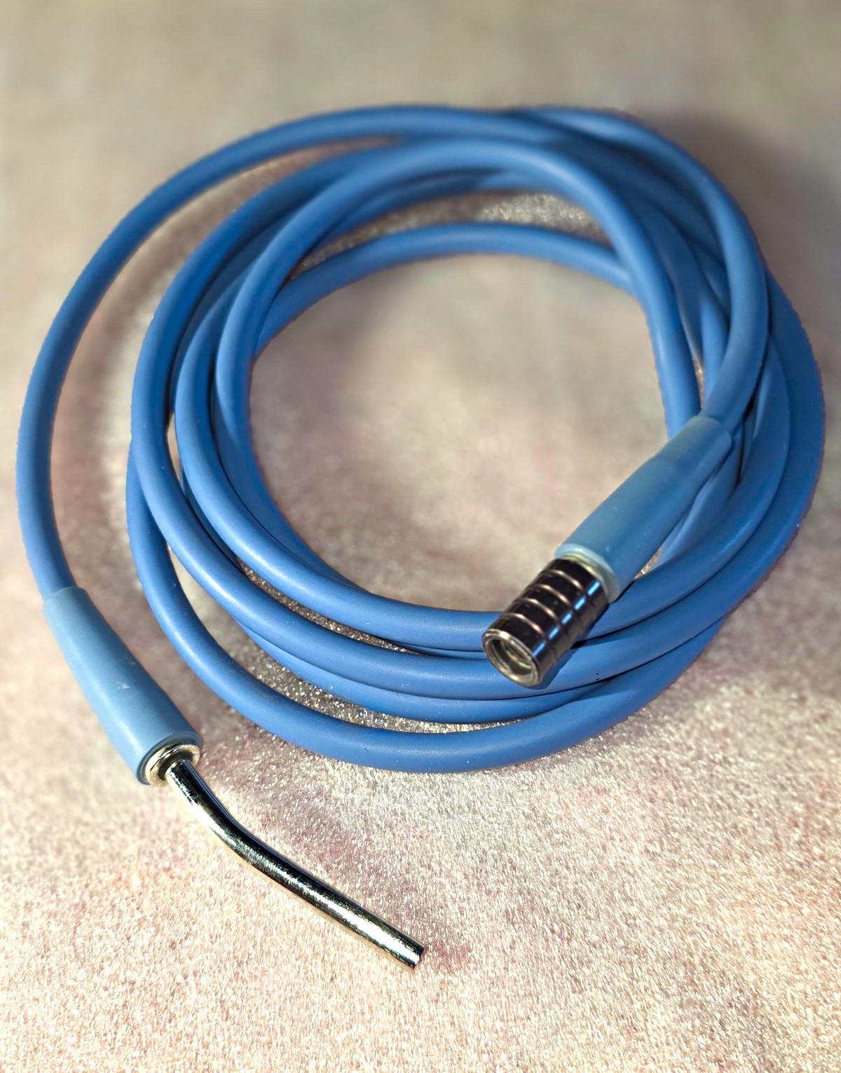 Fiber Optic Light Guide Cable Blue with Metal Connectors for Dentistry