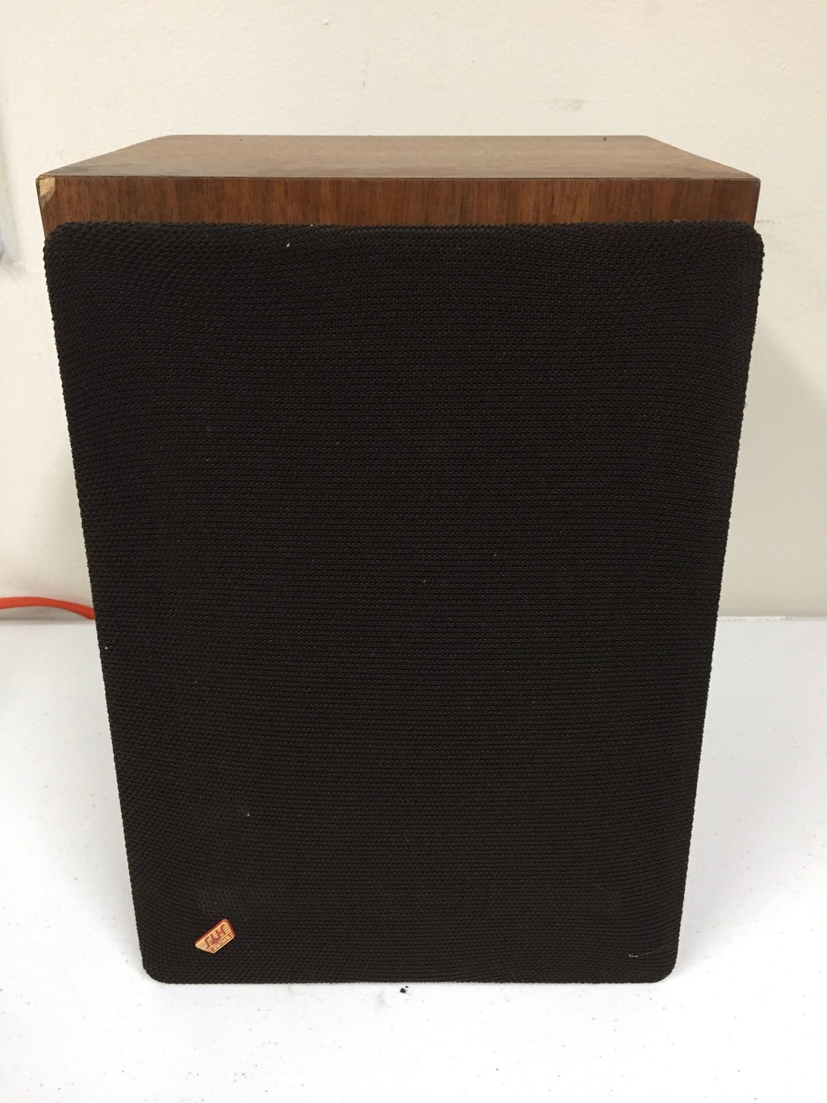 Shure HTS 50LRS Home Theater Loudspeaker Speaker Hanging Hooks