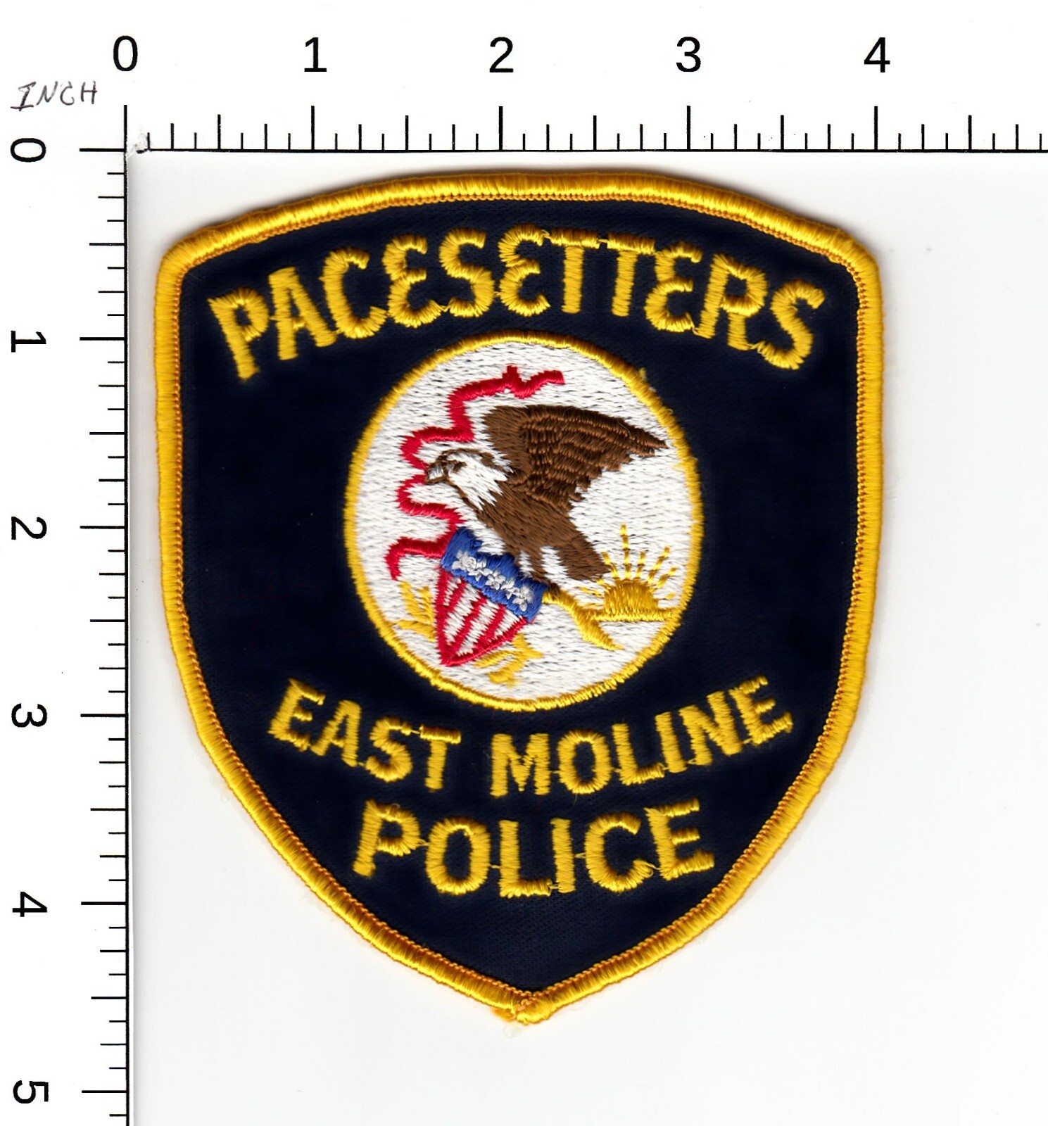 VINTAGE -- PACESETTERS EAST MOLINE -- ILLINOIS POLICE COLLECTIBLE PATCH