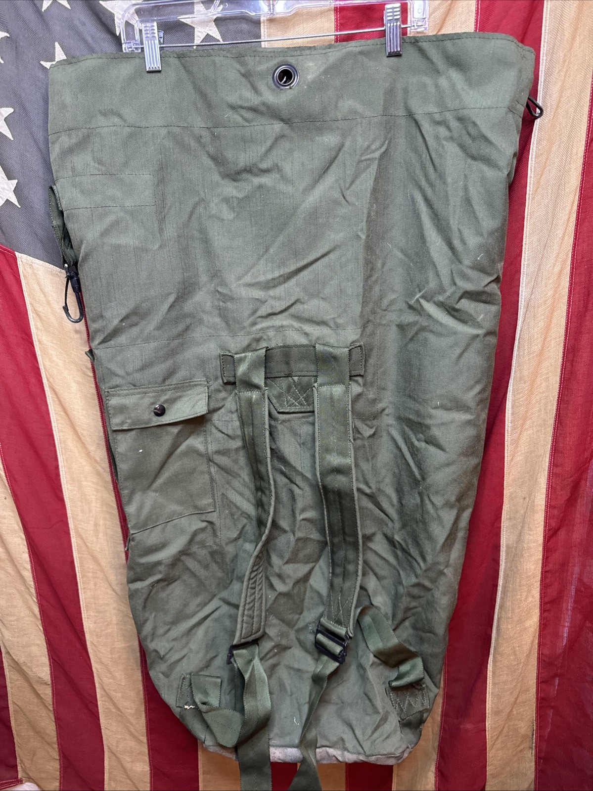 Military Duffle Bag OD Green Nylon Sea Bag Carry Straps Army Duffel USGI F385