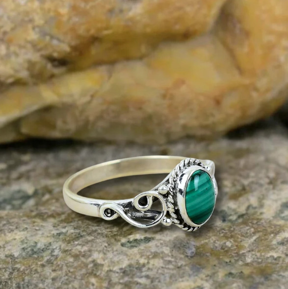 Malachite Women Ring Solid 925 Silver Handmade Birthday Gift Ring All Size SR540