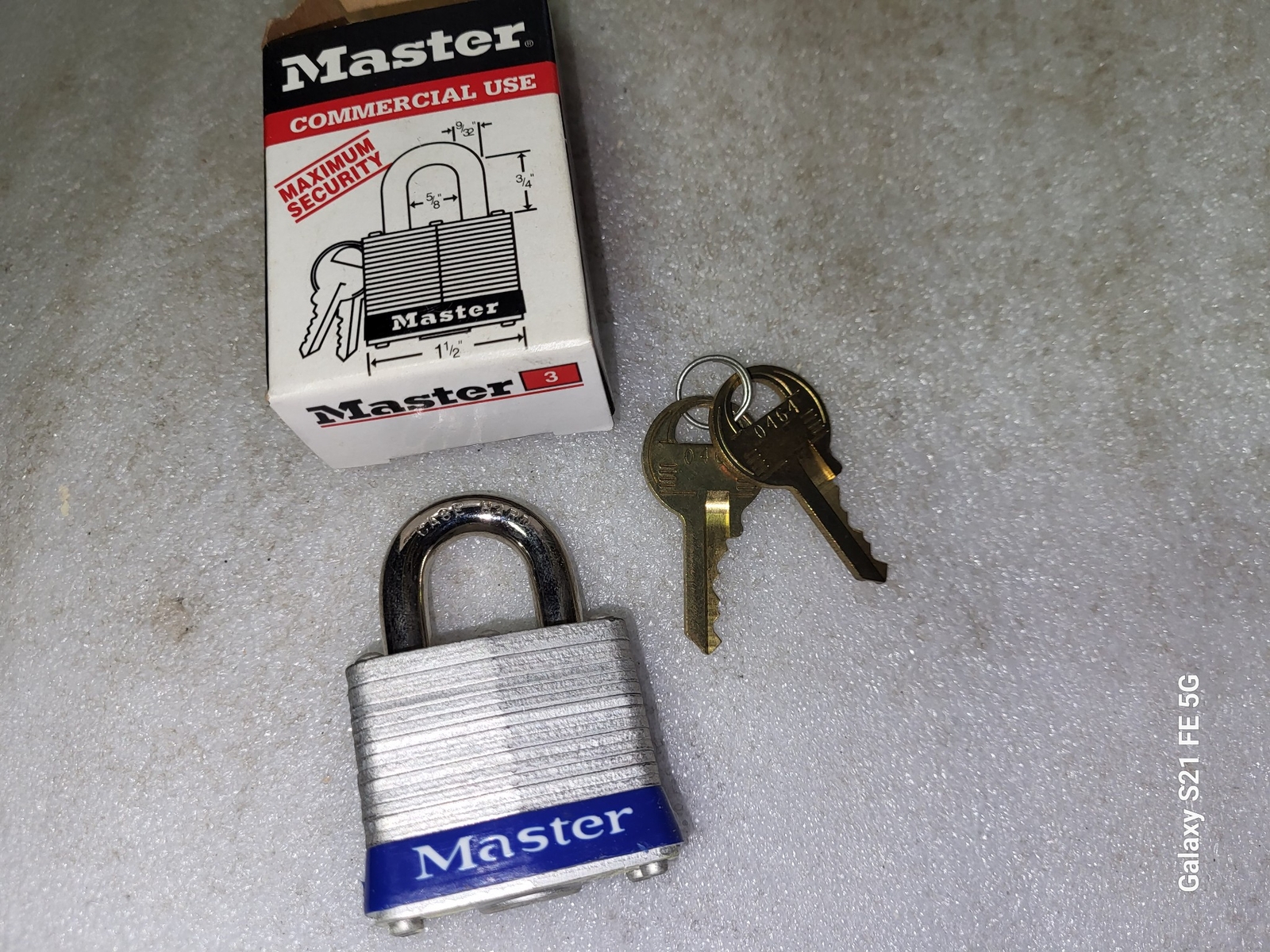 NOS Master No.3 Commercial Padlock with Keys in Box