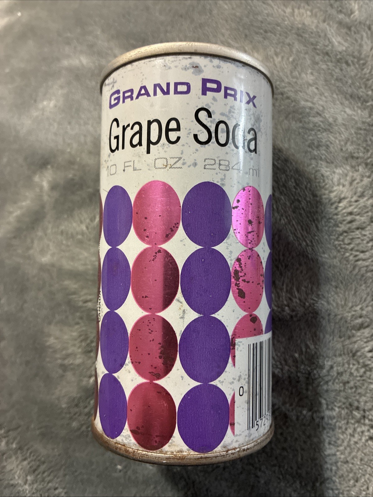 Vintage Grand Prix Grape/Raisin 10oz Steel Soda Can By Dominion Stores: Canada