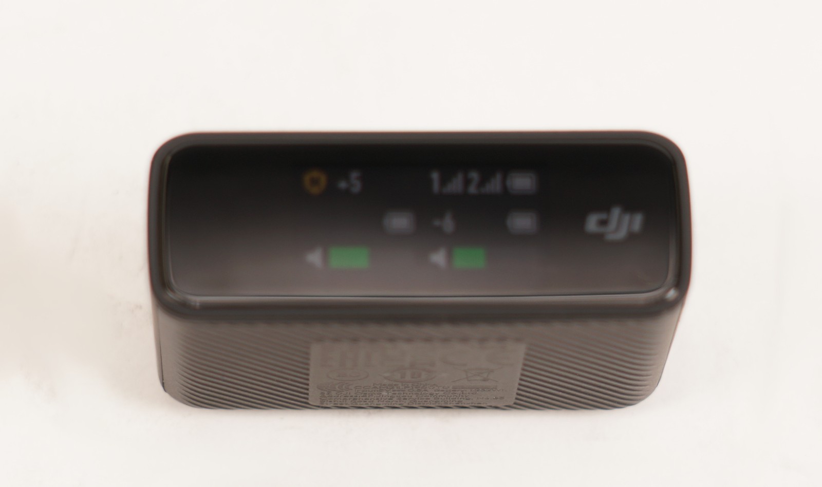 DJI Mic 2 2 TX 1 RX Charging Case Wireless Microphone System PRO
