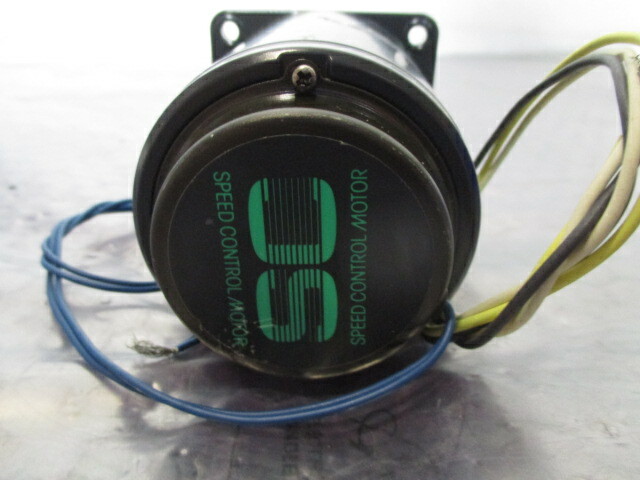 Oriental Motor 2RK6RGN-A Speed Control Motor, 4P 6W 100V, 50/60 Hz, 0.3A, 453075