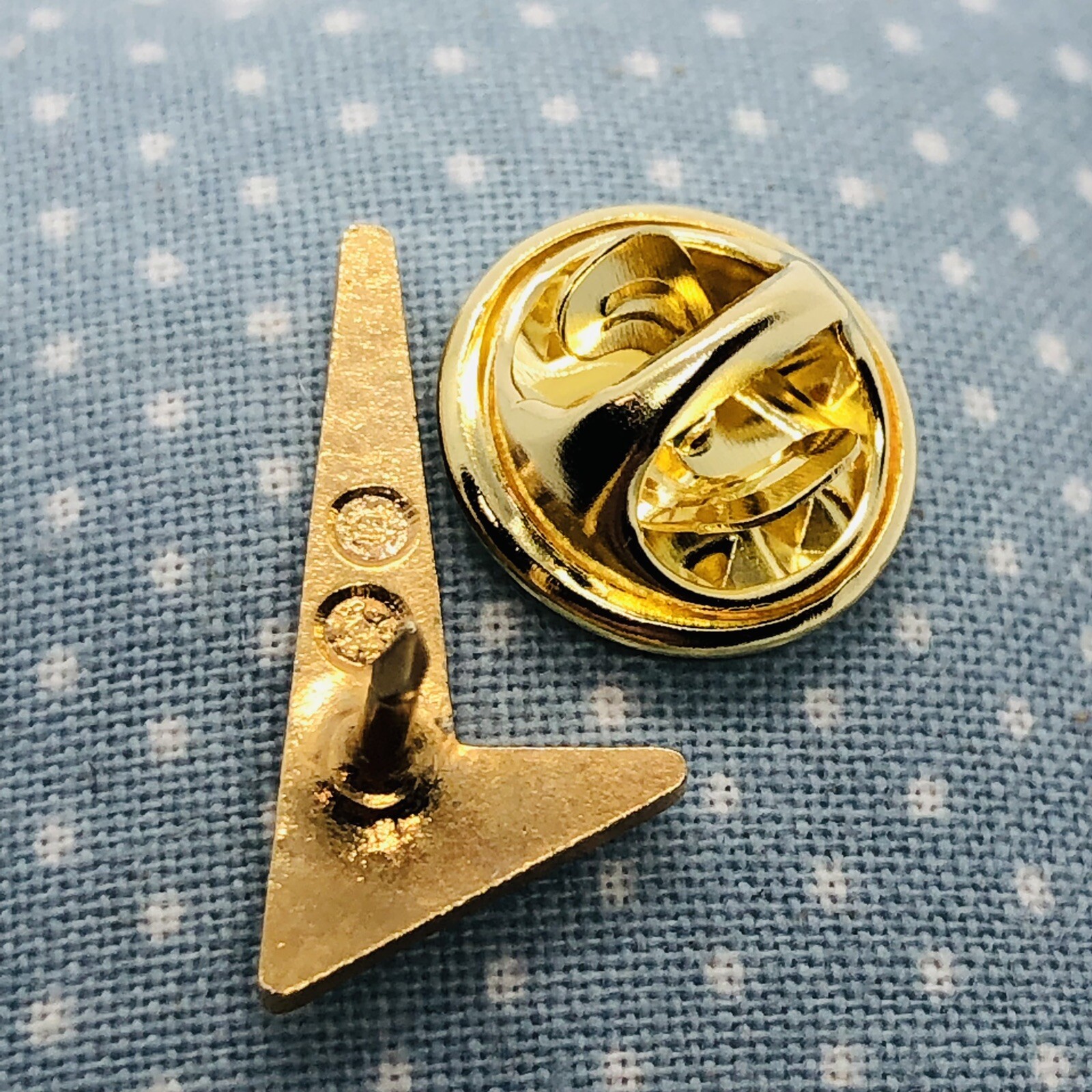Check Mark Tick Vote Yes Prop 69 Gold Tone Lapel Pin