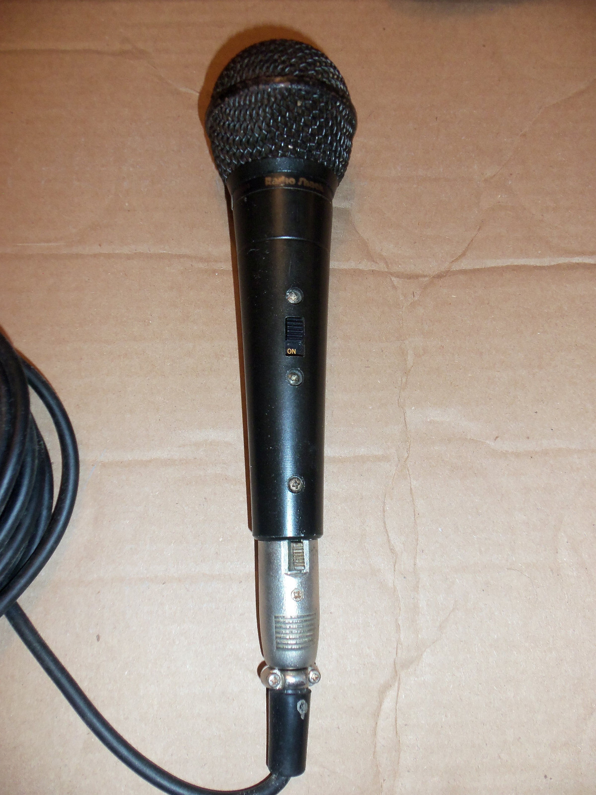 Unidirectional Dynamic Microphone Radio Shack 33-3004 Wired Analog Working