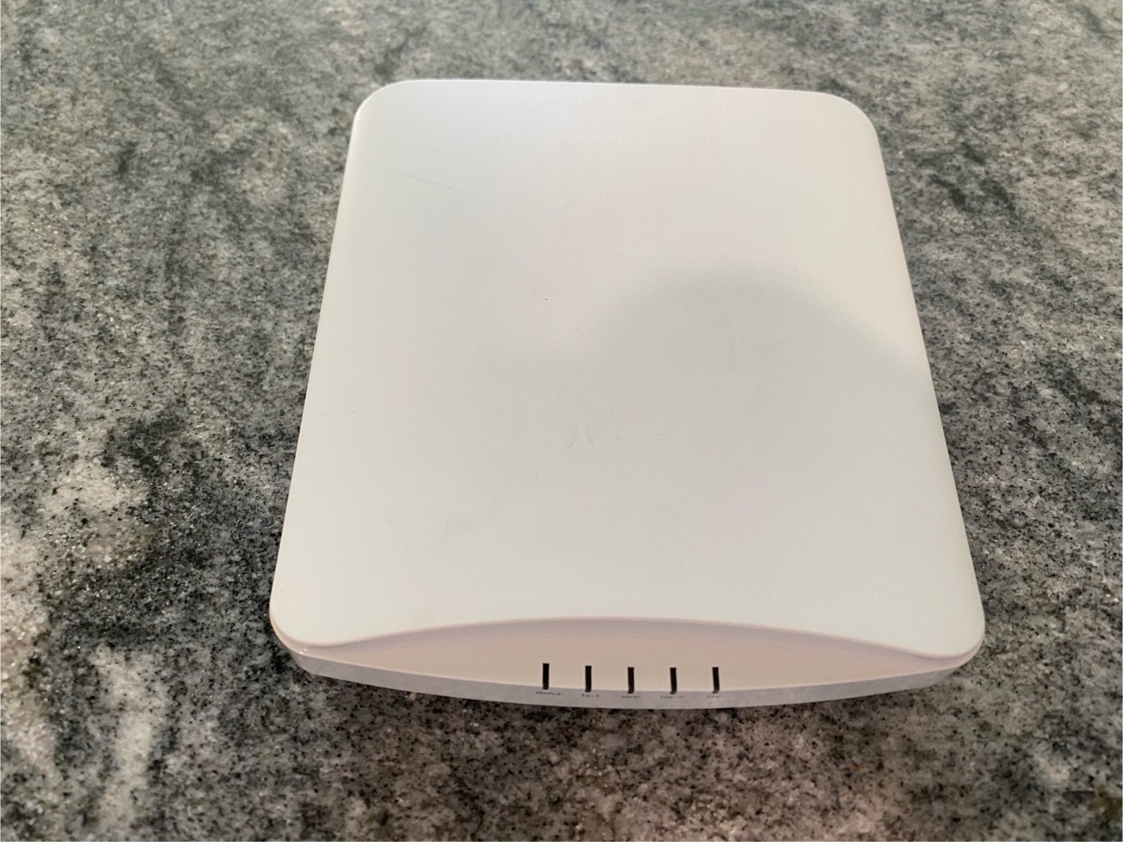 USED - Access Networks A650 Unleashed Wi-Fi 6 Indoor Access Point
