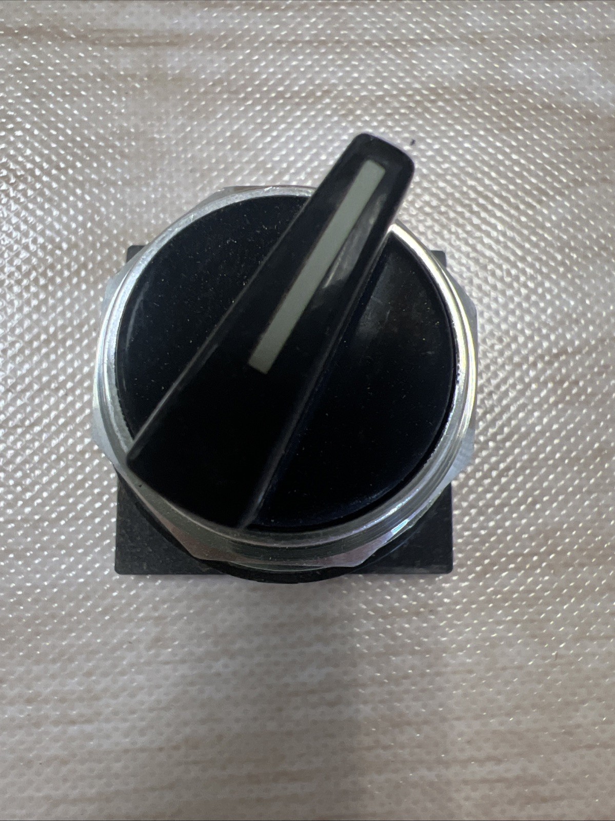 SYLVANIA CLARK BUL. 100T SS3MB3 SELECTOR SWITCH