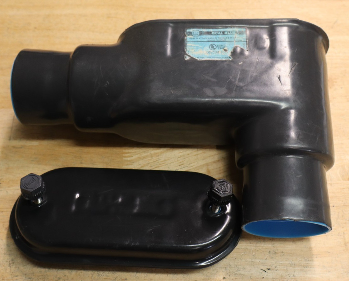 OCAL LB67-G 2" OUTLET PVC COATED LB-STYLE CONDUIT BODY FORM-7 WITH COVER