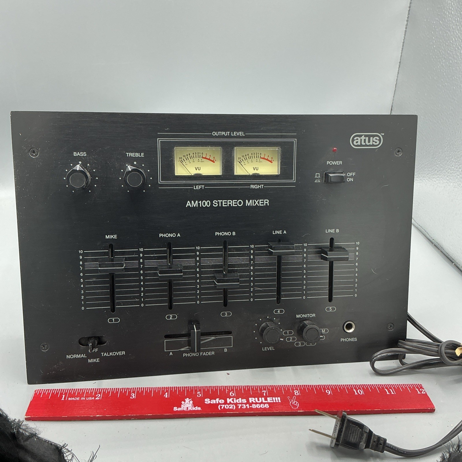 Atus AM100 stereo mixer mic phono A & B line audio fader collectible vintage 82