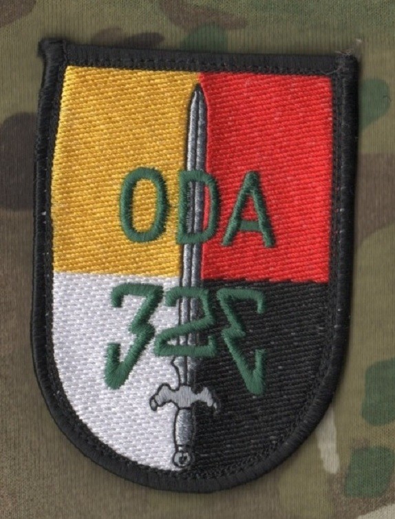 SYRIA DAESH WHACKER GREEN BERETS SFG SAS US ADVISERS vêlkrö INSIGNIA: ODA 323