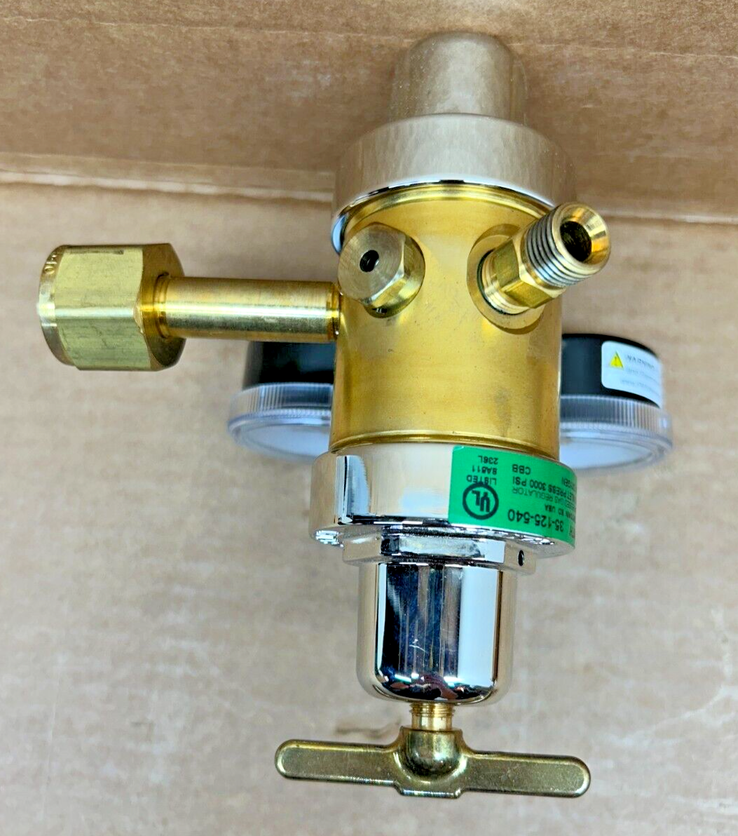 MILLER 35-125-540 TWO STAGE CYLINDER REGULATOR