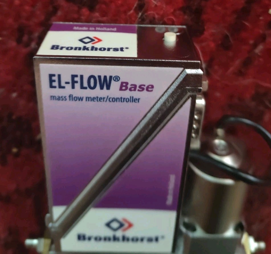 Bronkhorst EL-Flow Select Mass Flow Meter Controller - Range: 500 Gas: O2