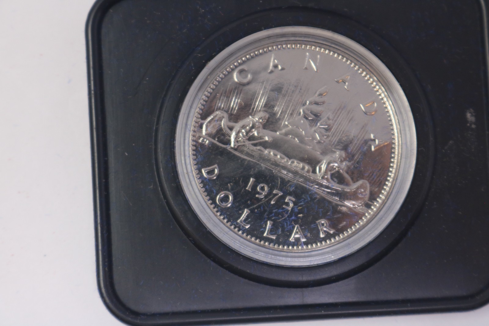 CANADA 1975 Voyageur Uncirculated $1 One Dollar