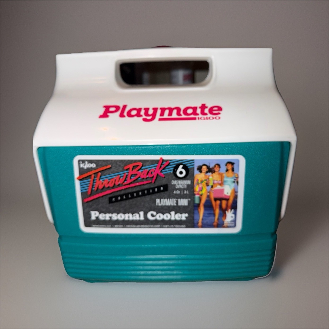 IGLOO Playmate Mini 4 QT Hard Cooler Throwback Retro