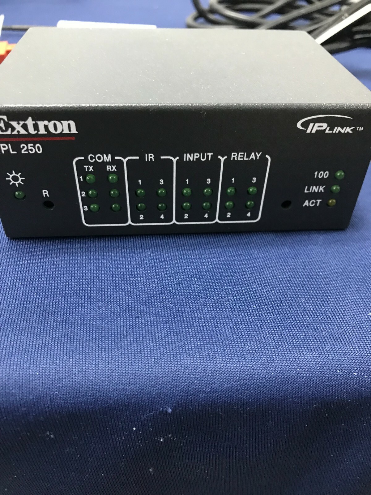 Extron IPL250 RS232 Relay and IR Control Interface W/Power Supply