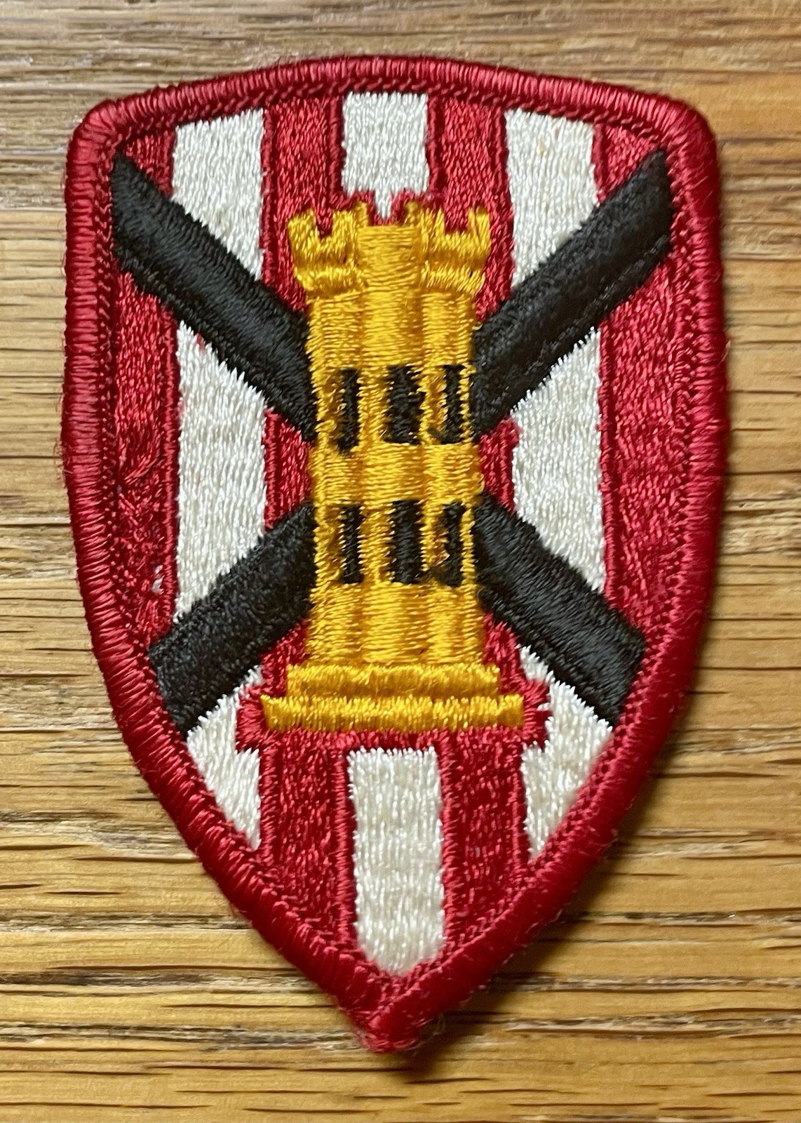 ORIGINAL 1969-1991 US ARMY 7th ENGINEER BRIGADE PATCH - MERROWED EDGE - NO GLOW