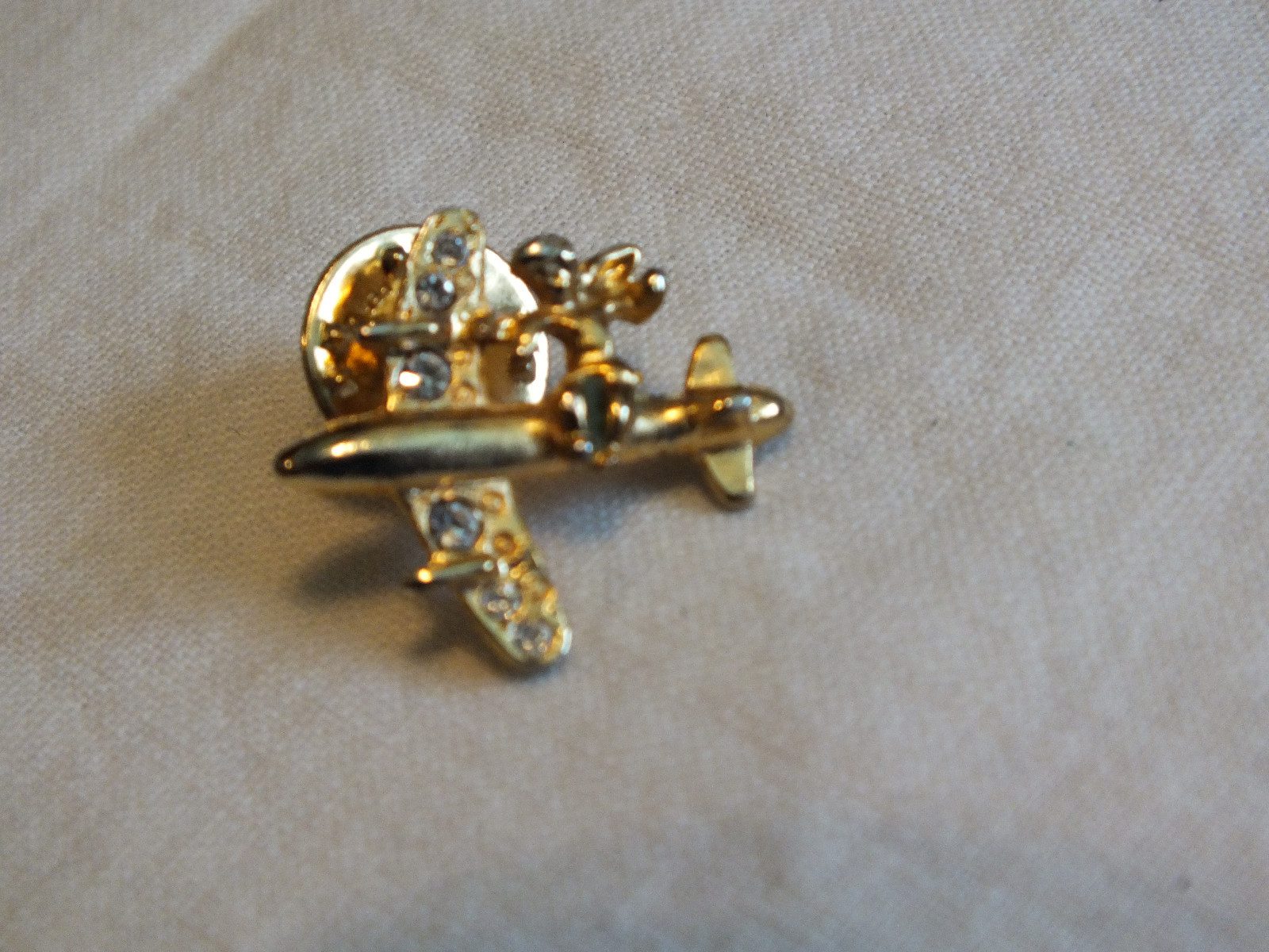 Beautiful Brooch Pin Angel on Airplane Sparkling Clear Rhinestones 1 x 7/8 Inch