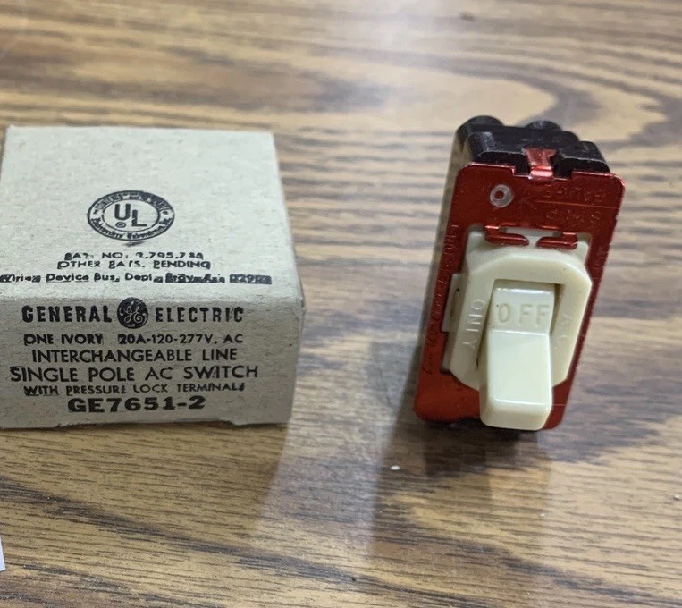 New GE GE7651-2 Single Pole AC Switch