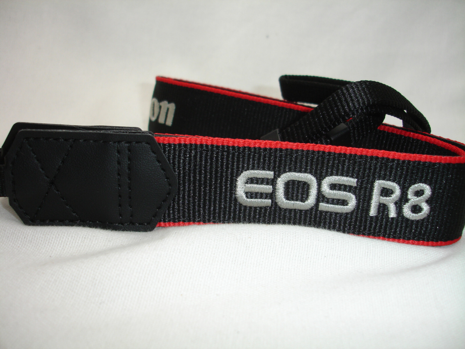 CANON EOS R8 CAMERA NECK STRAP for Mirrorless camera ER-EOSR8