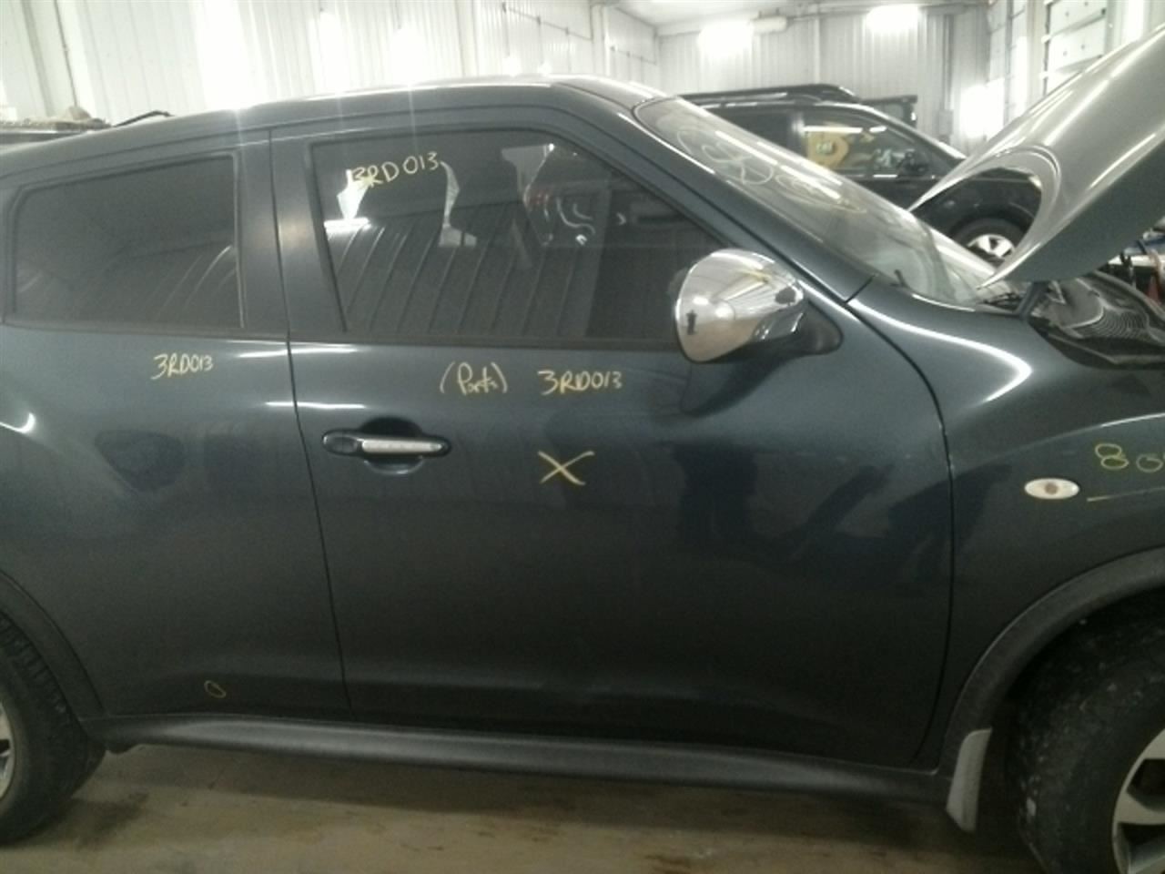 Passenger Right Front Spindle/Knuckle Fits 11-25 LEAF 104828424