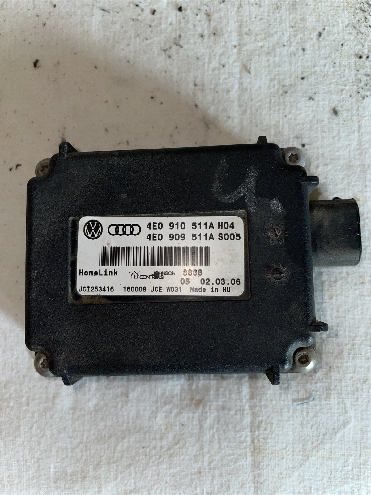 06 07 AUDI A8 HOMELINK GARAGE DOOR OEM 4E0910511A