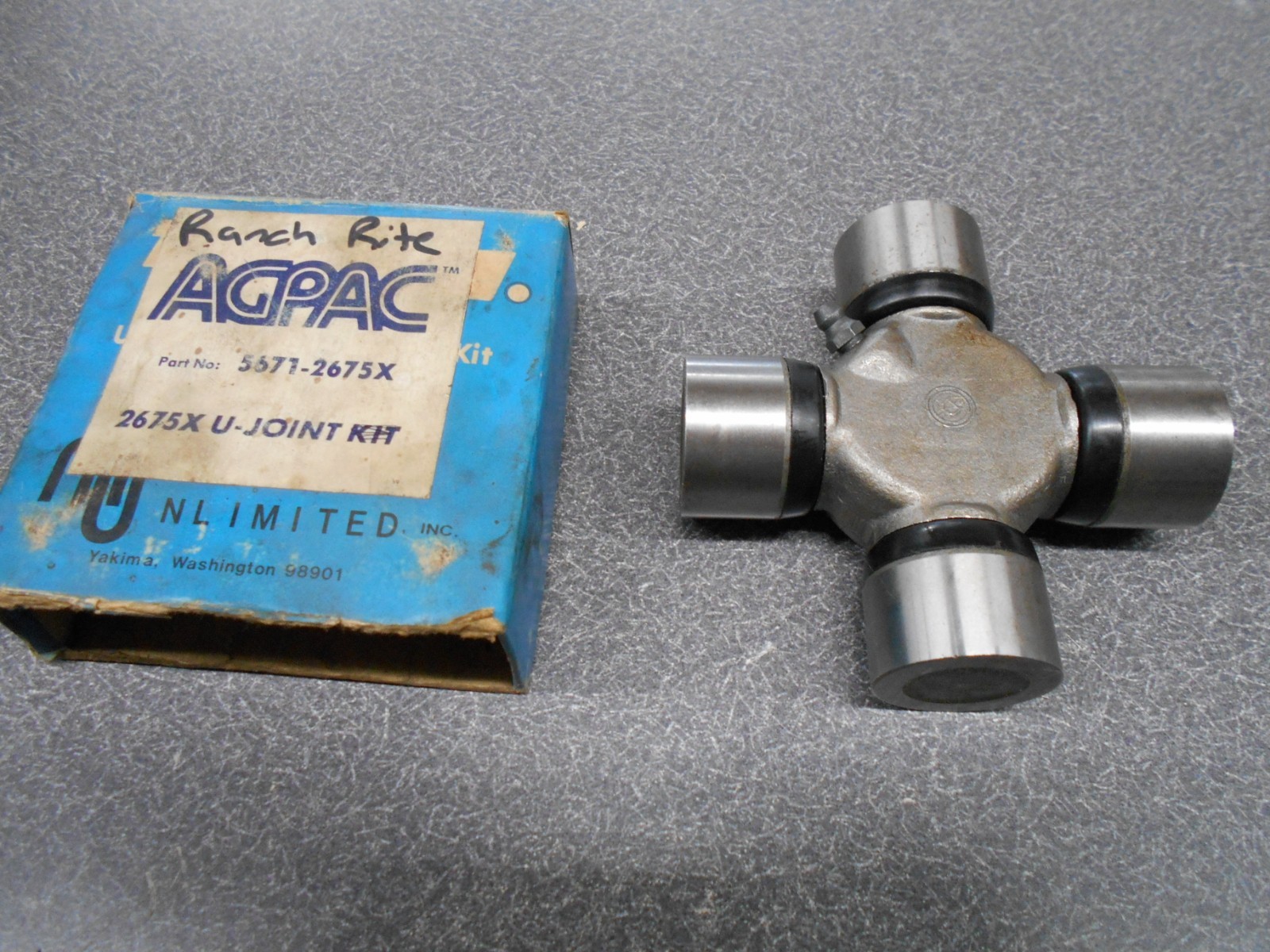 Ranch Rite/AGPAC 5671-2675X Universal Joint. New open box!