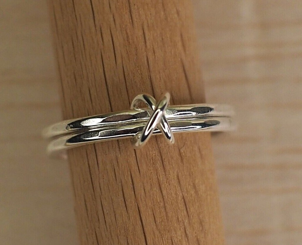 Sterling silver double band fidget ring with bead,  solid 925 anxiety jewellery