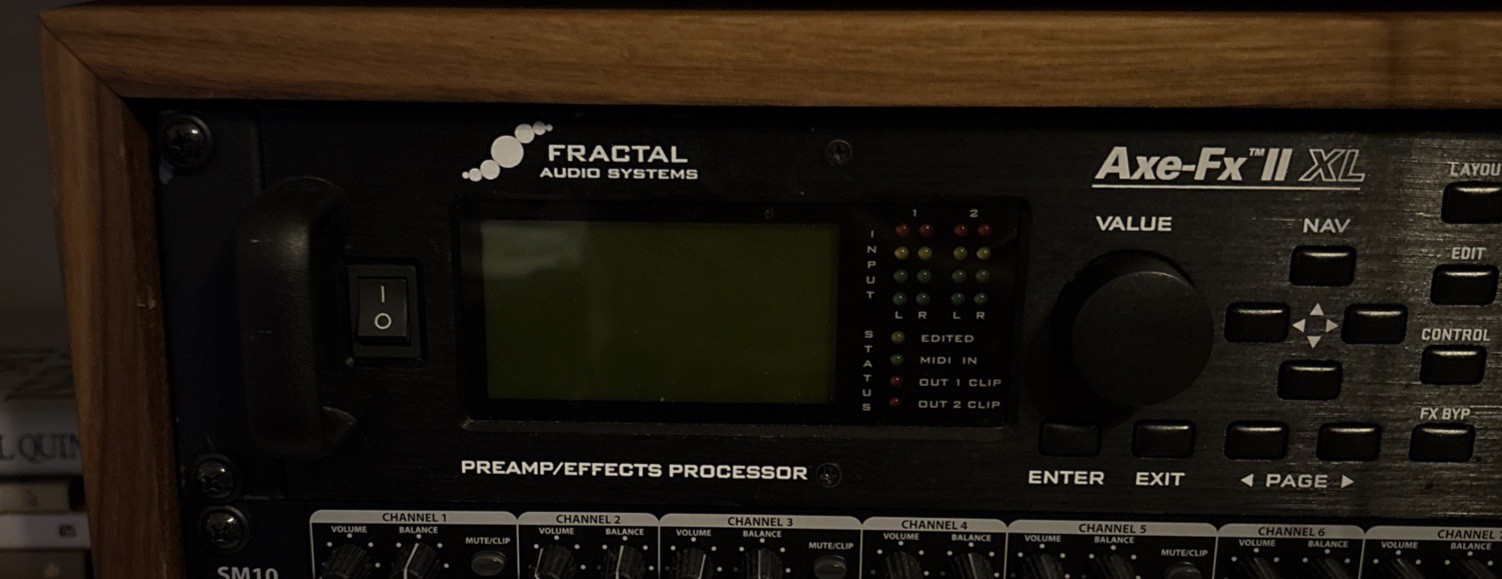 Fractal Audio Systems Axe-Fx II XL Preamp/Effects Processor
