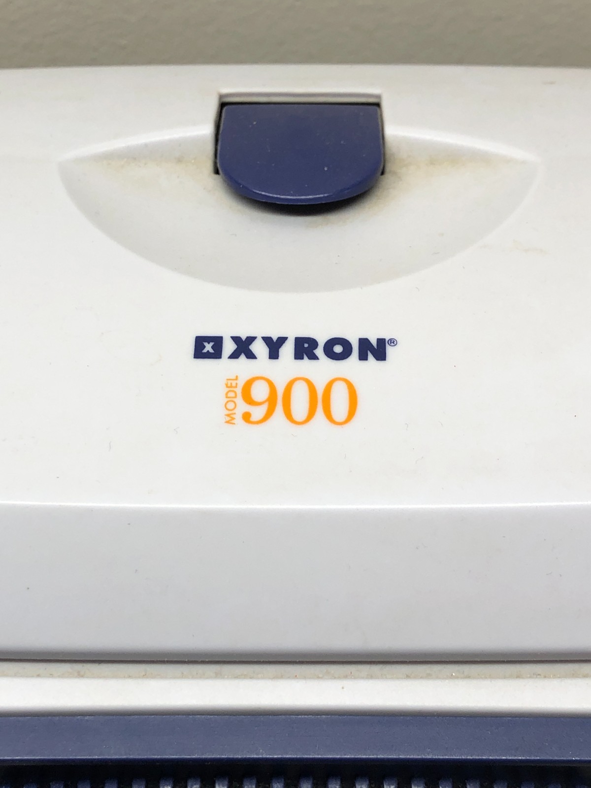 Laminater- Xyron 900-plus accessories